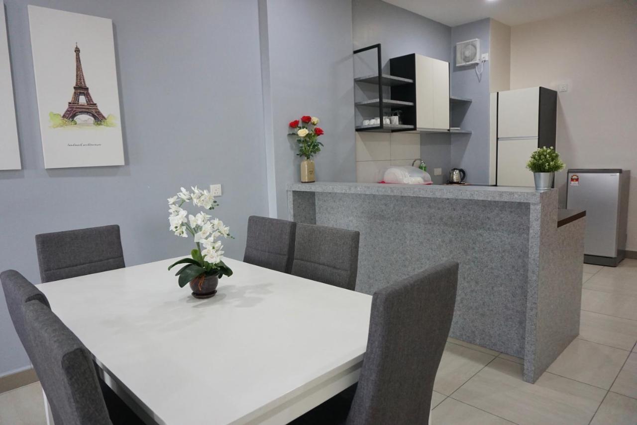 Pm Octagon & 3 Apartment